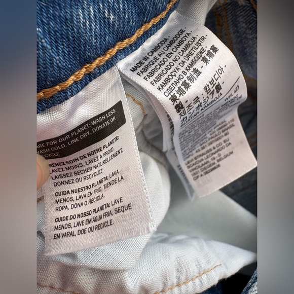 Levi’s Premium button fly jeans, 24x30, women’s, NWOT - Picture 8 of 16